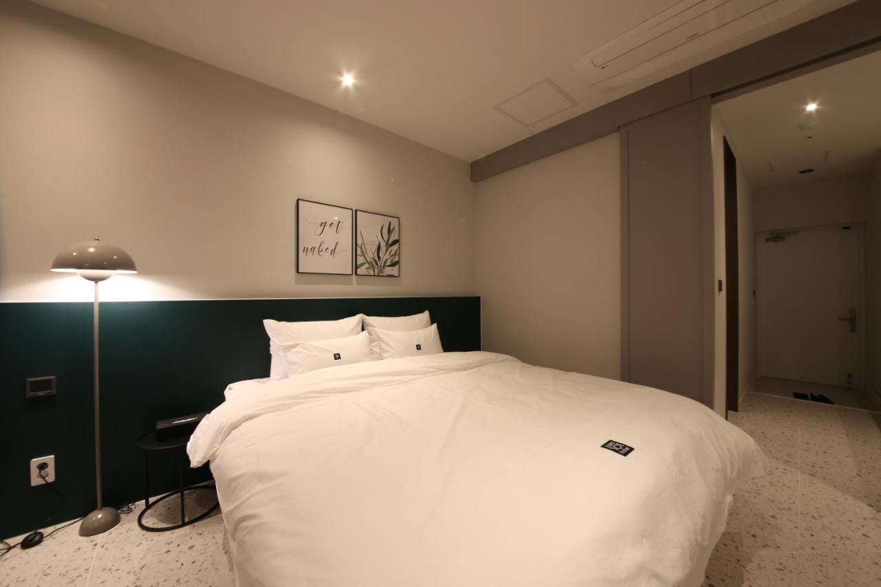 Zam101 Hotel 金海市 エクステリア 写真