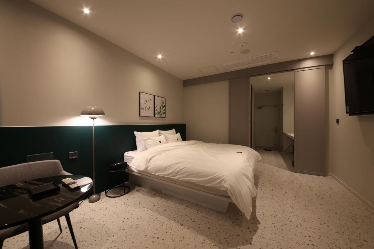 Zam101 Hotel 金海市 エクステリア 写真