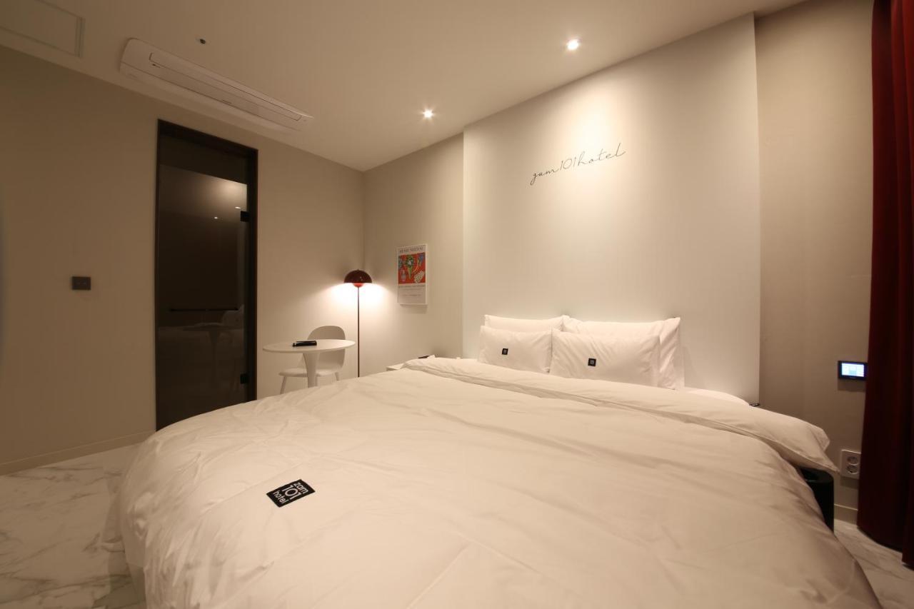 Zam101 Hotel 金海市 エクステリア 写真